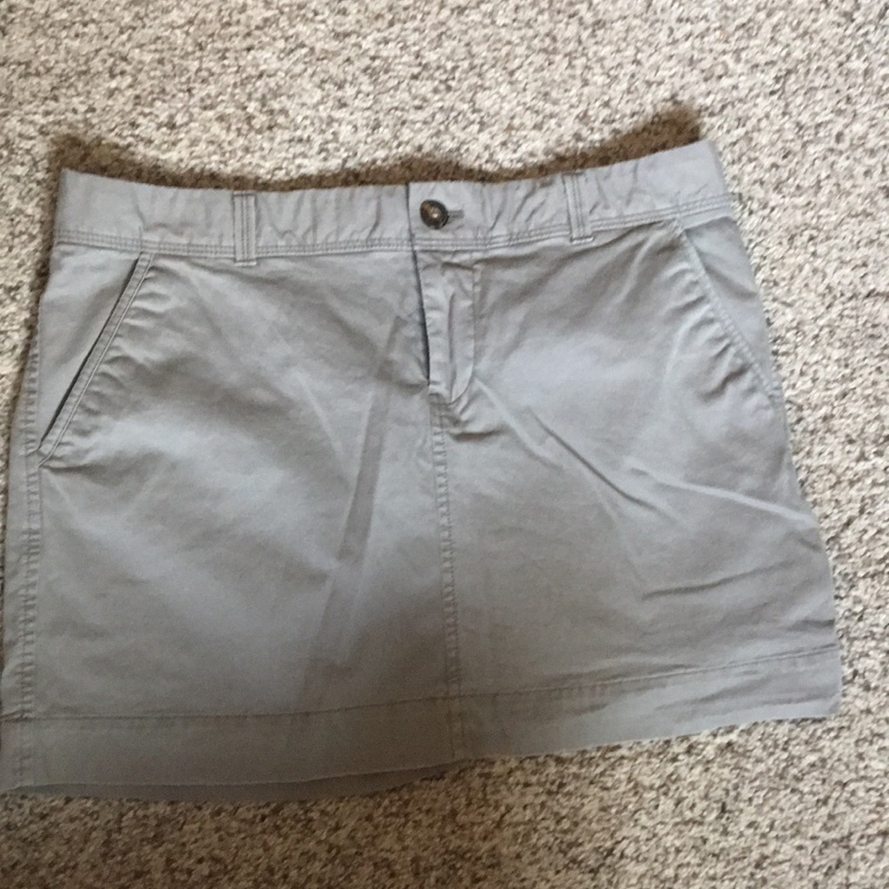 Grey old navy skirt